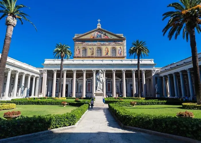 Marina E Lucio Bright San Paolo Metro Near Colosseum 4 Guests Holiday home *