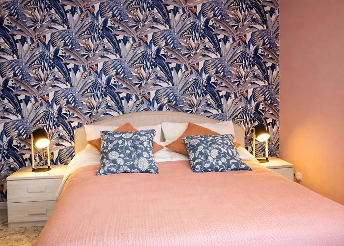 Marina E Lucio Bright San Paolo Metro Near Colosseum 4 Guests Holiday home *