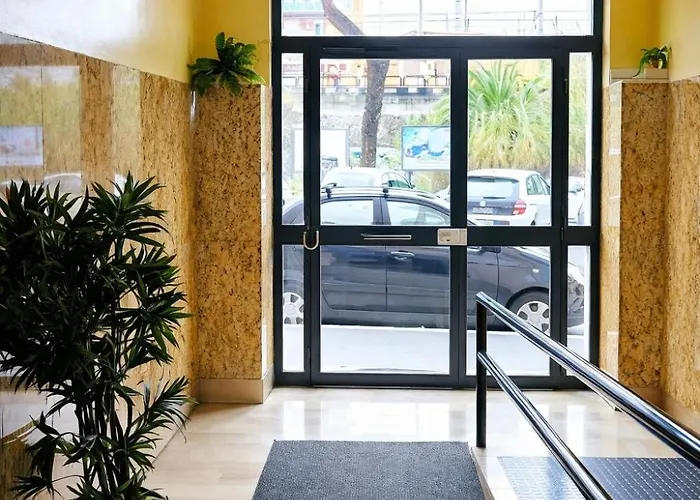 Marina E Lucio Bright San Paolo Metro Near Colosseum 4 Guests Tatil Evi
