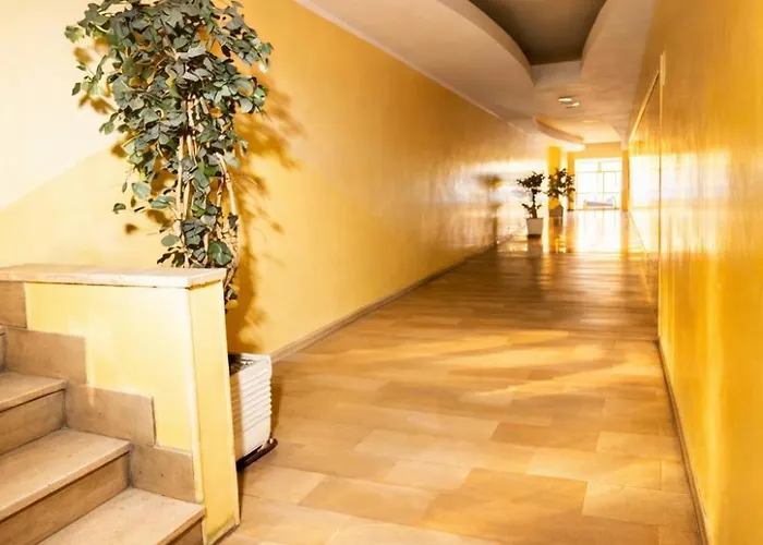 Marina E Lucio Bright San Paolo Metro Near Colosseum 4 Guests Rome